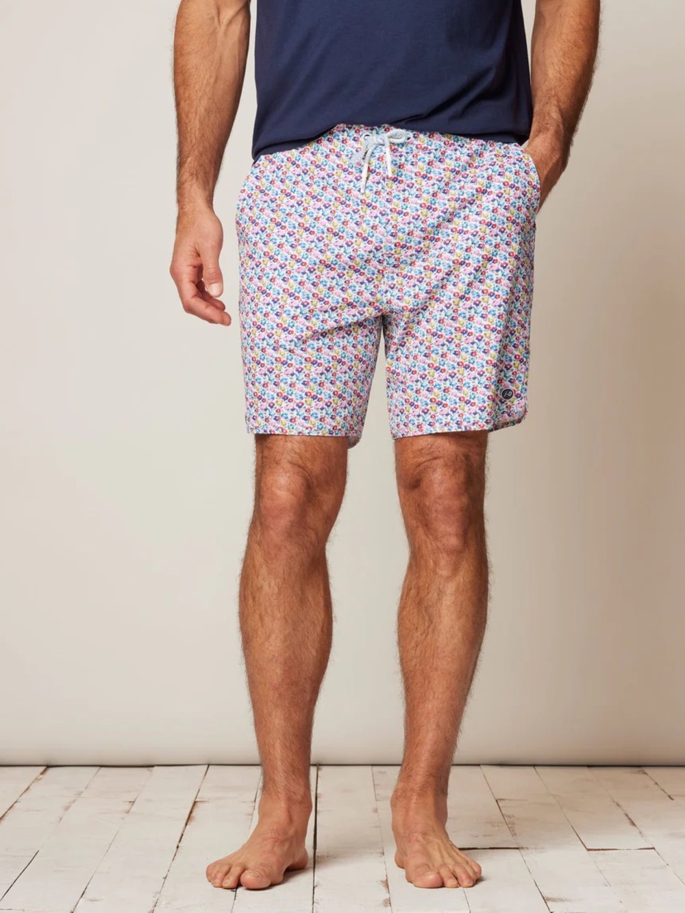NEW johnnie-O Men's Half Elastic 7" Surf Shorts in Belfaire Size Small NWT. Sk10